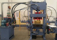 Stone Pitching Machine.